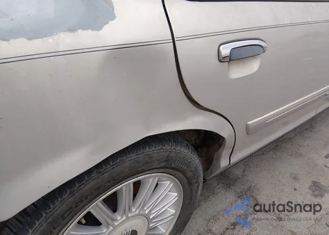 2008 Mercury Grand Marquis Ls from USA, damaged, VIN 2MEFM75V08X662362